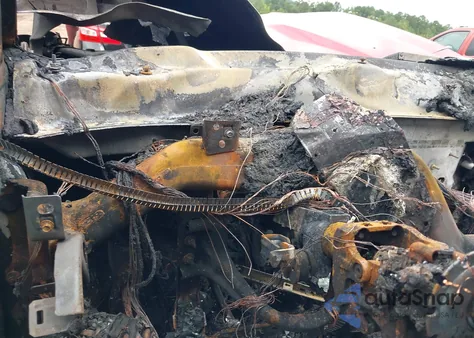 2018 Chevrolet Silverado 1500 1Lt из США, поврежденный, VIN 3GCUCRER1JG269285